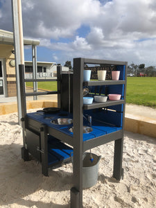 Compact Deluxe Mud Kitchen